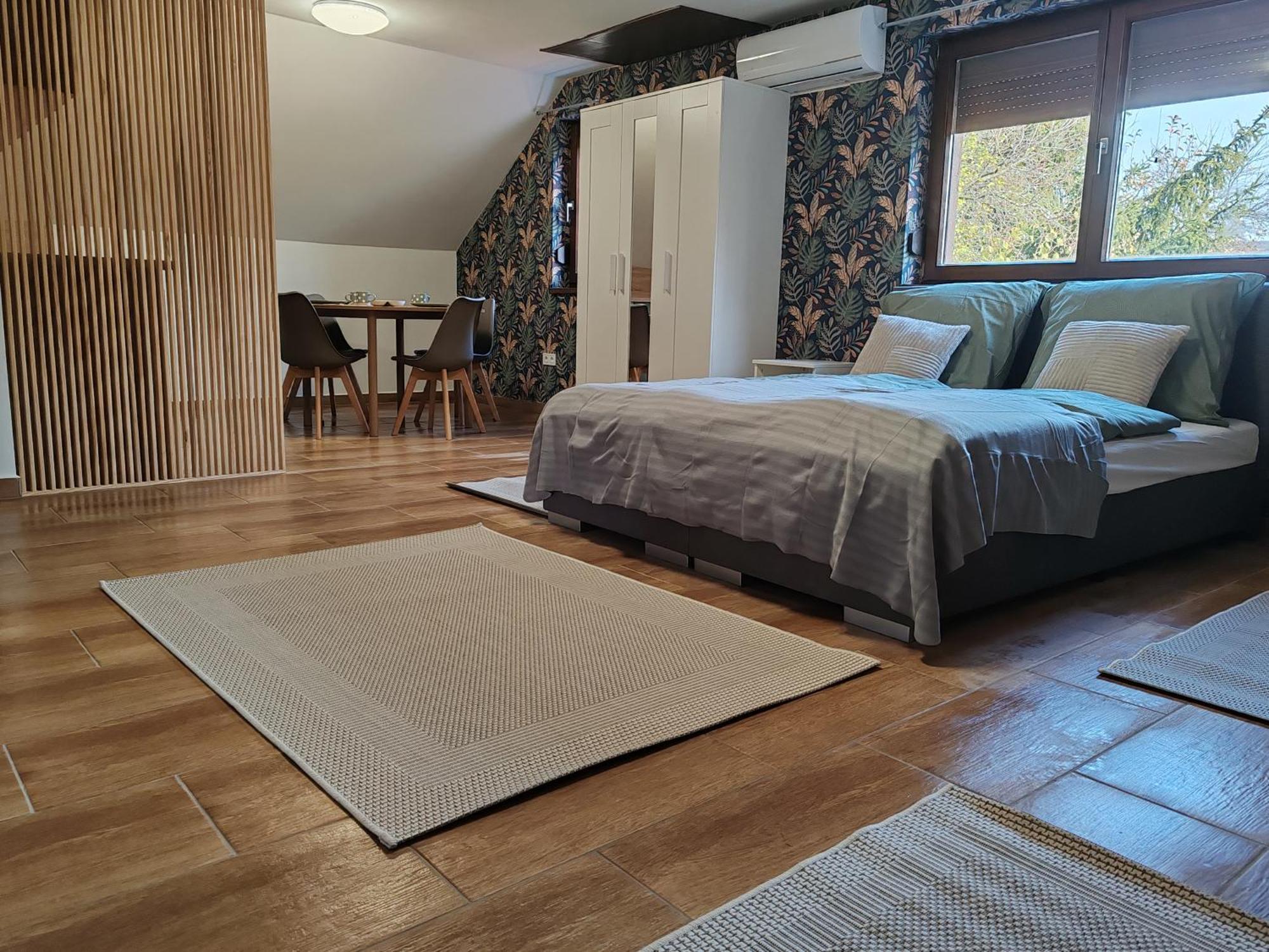 Rp Apartmanhaz Demjén Eksteriør bilde